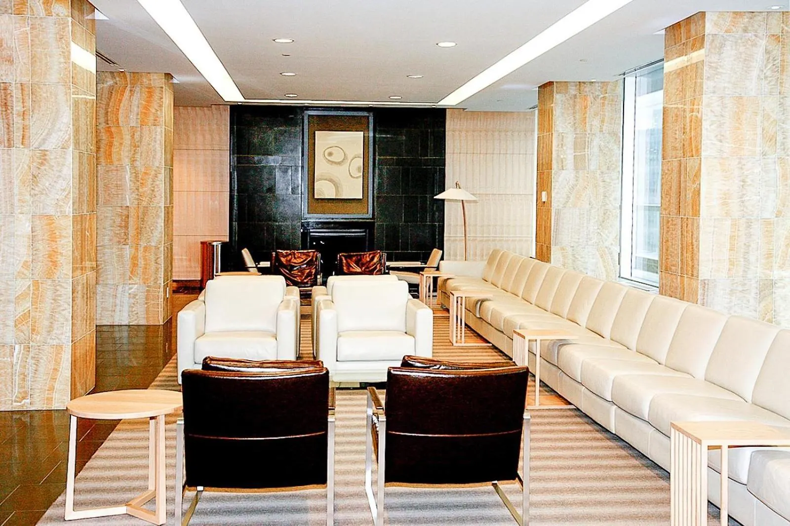 Exquisite Living Torontoアパートメント トロント
